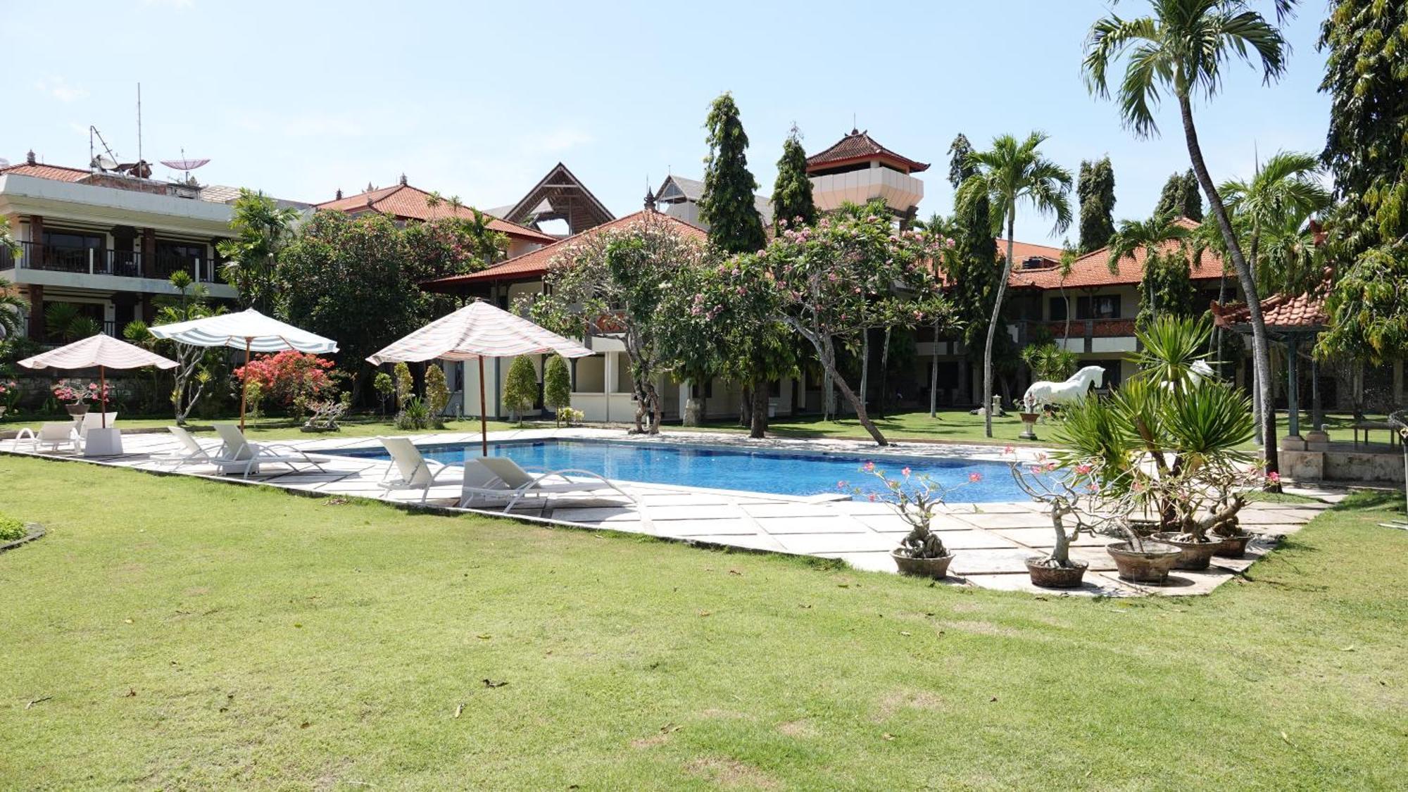 Bali Bungalo Hotel Kuta  Bagian luar foto