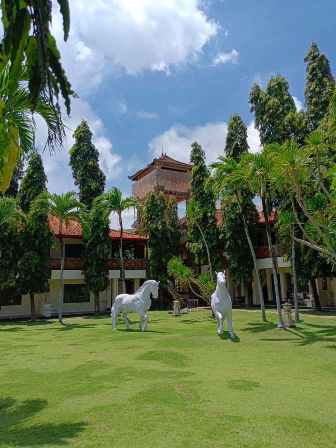 Bali Bungalo Hotel Kuta  Bagian luar foto